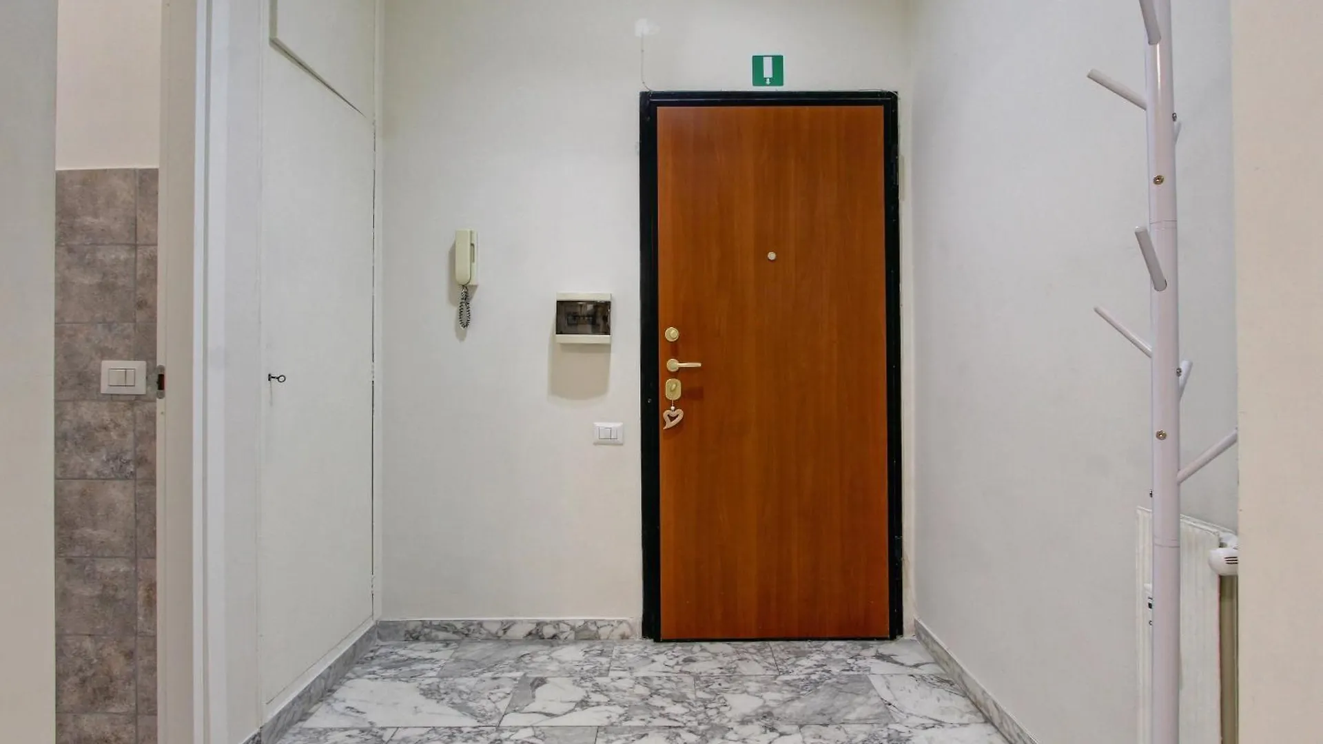 Vatican'S Apartment Rome
